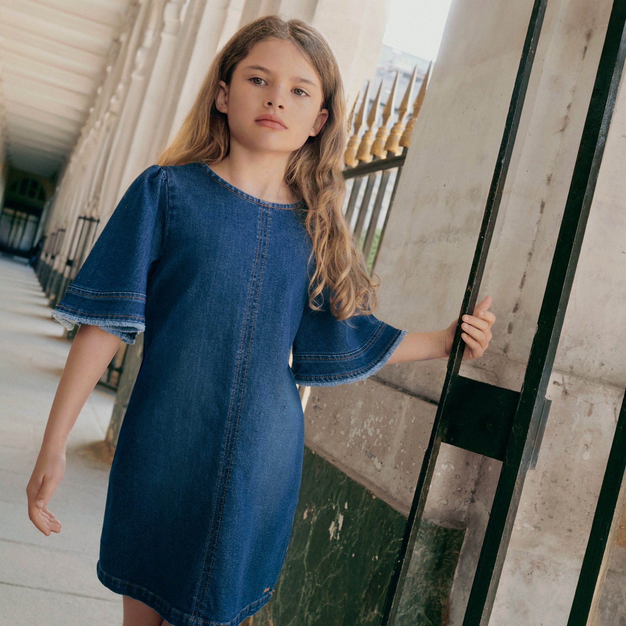 Short-sleeved denim dress CHLOE for GIRL