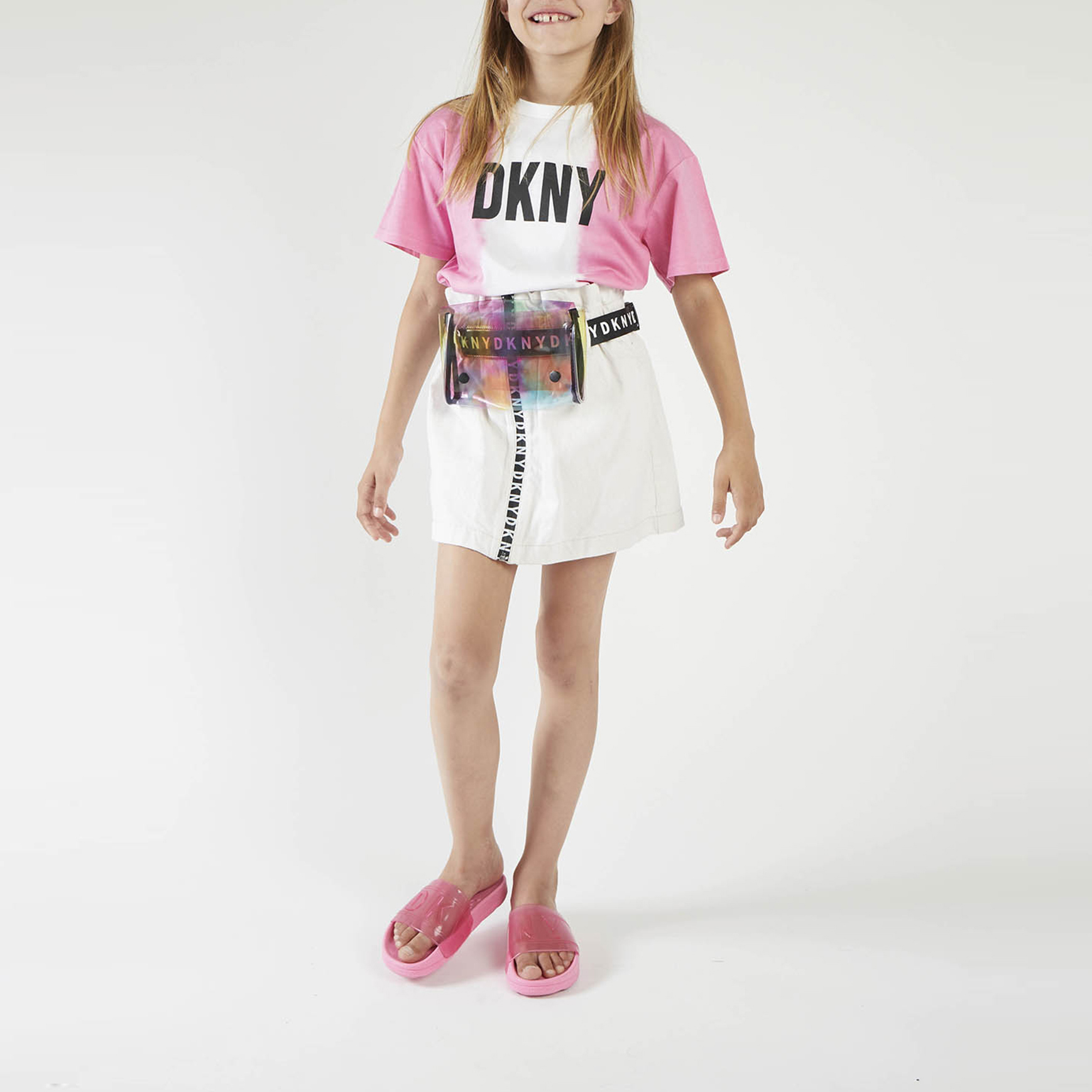 Camiseta de algodón dip dye DKNY para NIÑA