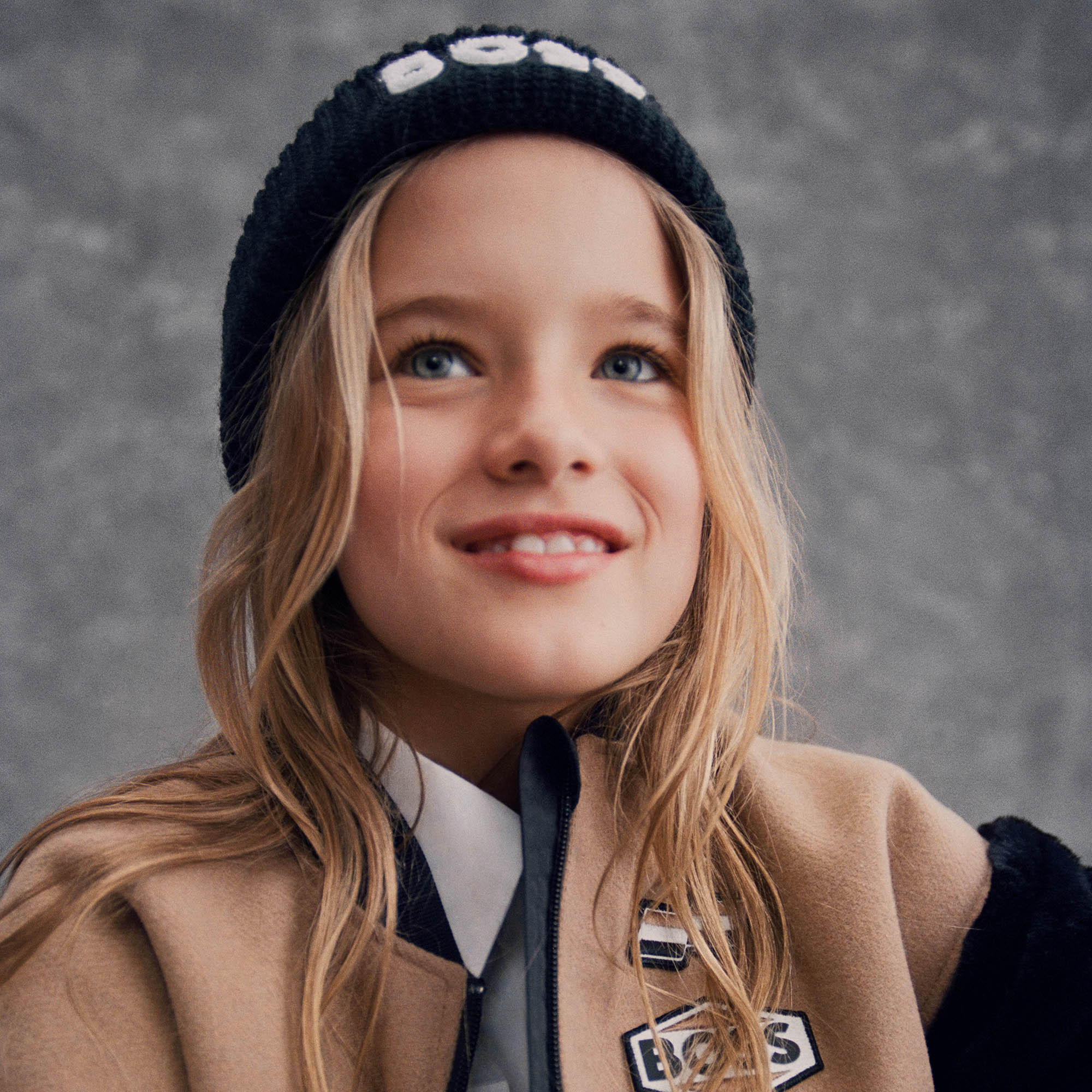 Blouson bimatière avec badges BOSS pour FILLE