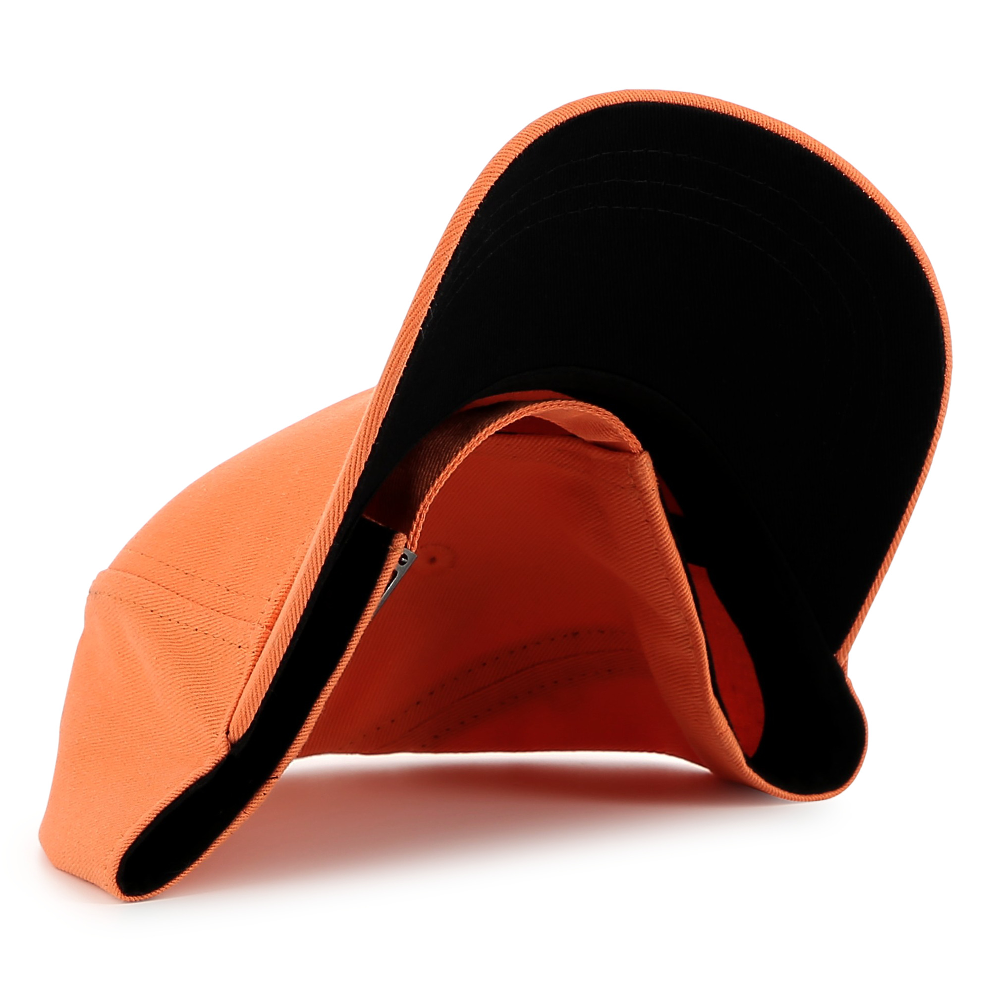 Cap with adjustable fastening BOSS for BOY