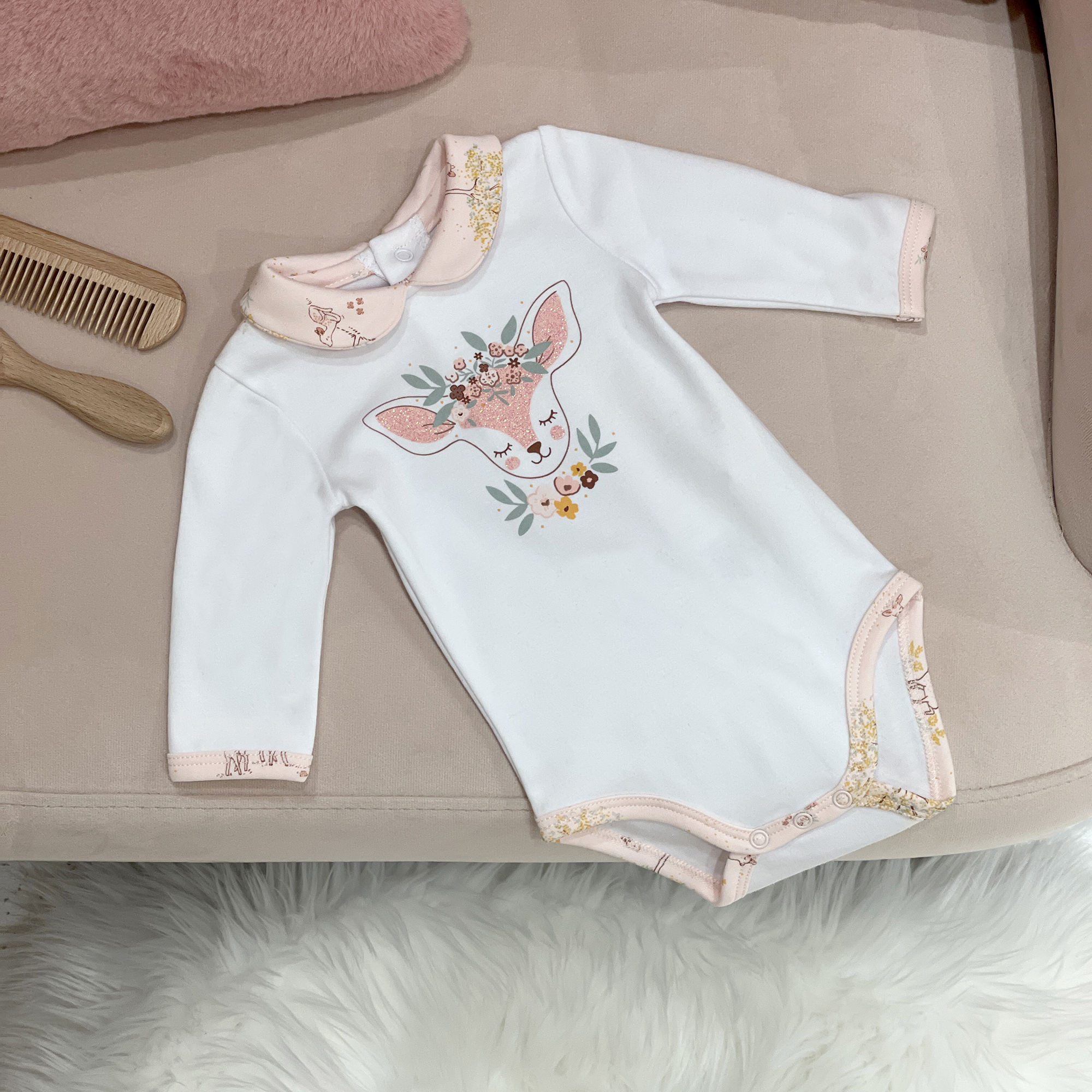 Novelty-design baby onesie CARREMENT BEAU for GIRL