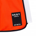 Shorts mit Kontrast-Besatz DKNY Für JUNGE