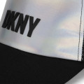 Gorra bimateria ajustable DKNY para NIÑA