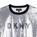 Vestido de lentejuelas plateadas DKNY para NIÑA
