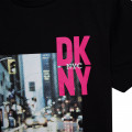 Camiseta con estampado DKNY para NIÑA