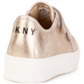 Baskets dorées à scratch DKNY pour FILLE