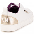 Sneakers asimmetriche bicolore DKNY Per BAMBINA