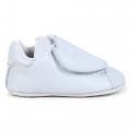 Pantufas em pele com velcro KENZO KIDS para UNISEXO