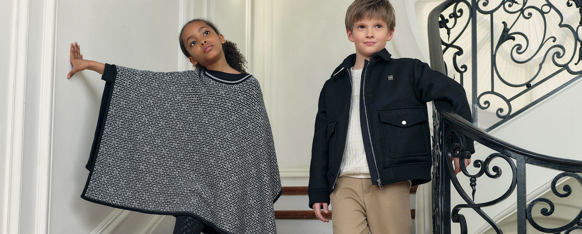 luxuriöse Kinderkleidung für Mädchen und Jungen der Marke Givenchy