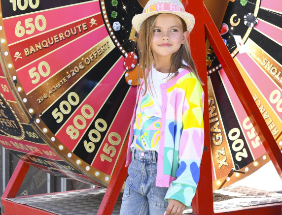 gilet à coeurs et t-shirts multicolores pour enfant fille de la marque Billieblush