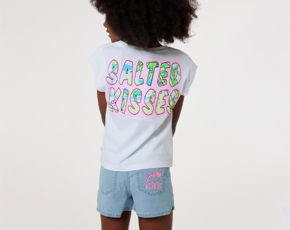 T-shirt gezouten kussen en denim shorts voor kinderen meisjes van het merk Billieblush