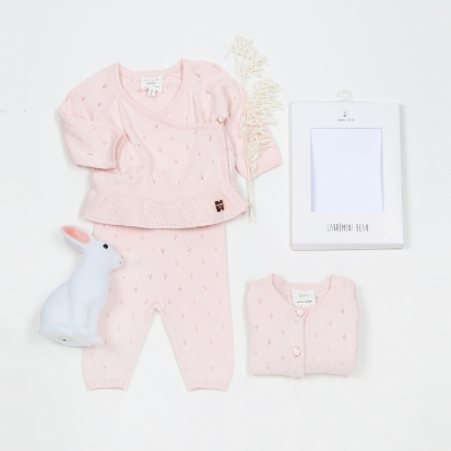 Pyjama's en rompers van Carrément Beau voor baby's