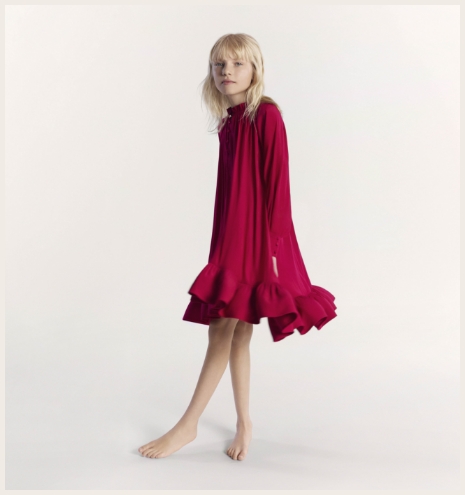 robe fuschia plissée à volants pour enfants de la marque luxe Lanvin