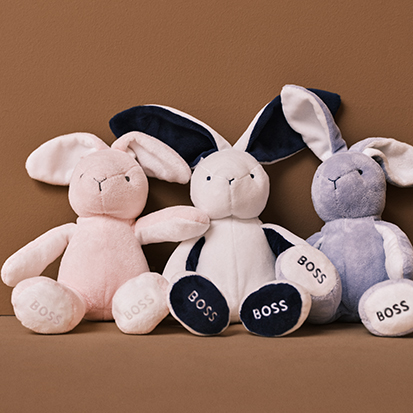 Peluche doudou lapin de la marque Hugo Boss pour  bébé