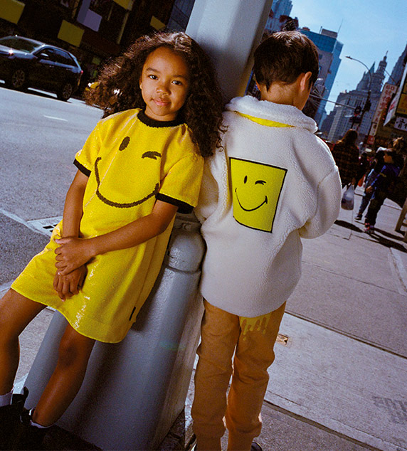 Looks pour fille et garçon de la collaboration Marc Jacobs & SmileyWorld