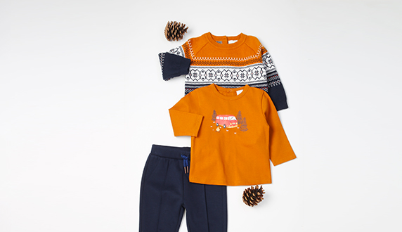 Vêtements pour enfants pour la saison automne de la marque Carrément Beau