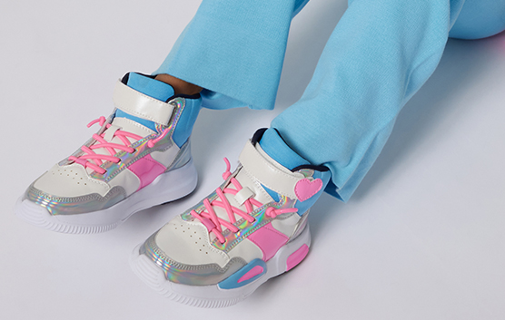 Les chaussures pour enfants de la marque Billieblush sur Kids around