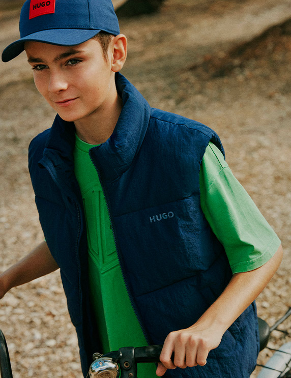 Boys' clothing for outdoor adventures