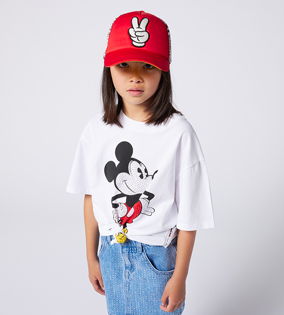 Marc Jacobs x Disney children's clothing on Kids around