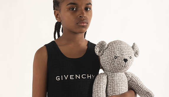 comforter and dress of the brand givenchy