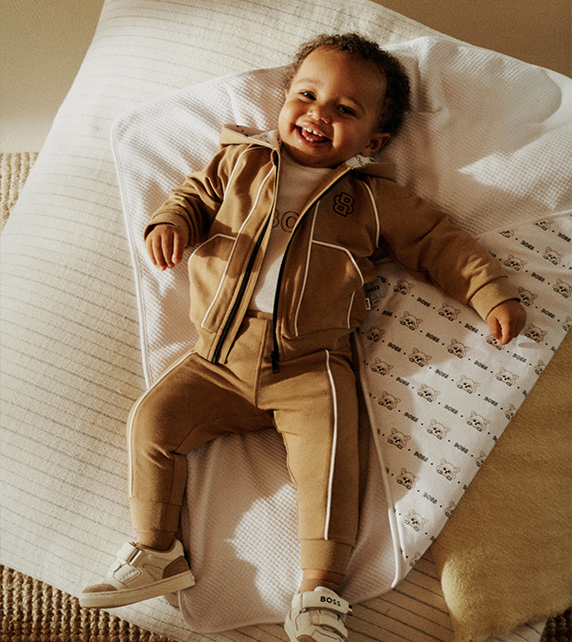 Vêtements printemps-été 2025 pour bébés BOSS Kids around