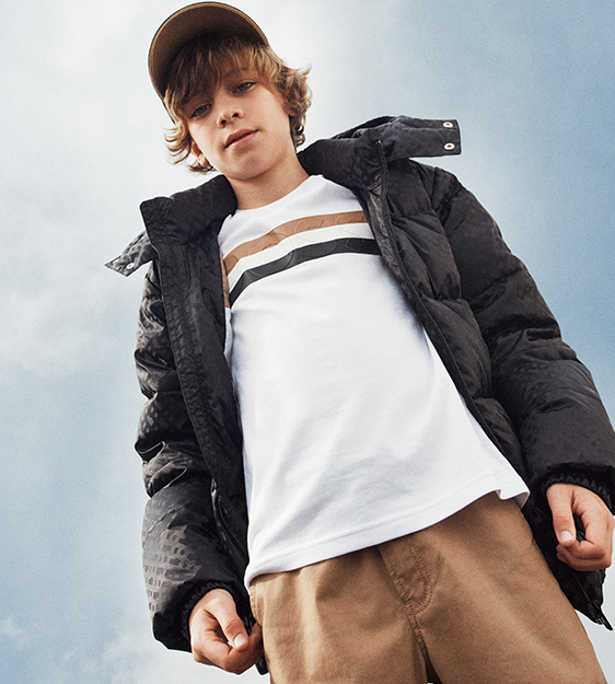 Down jackets and coats for boys Kids around